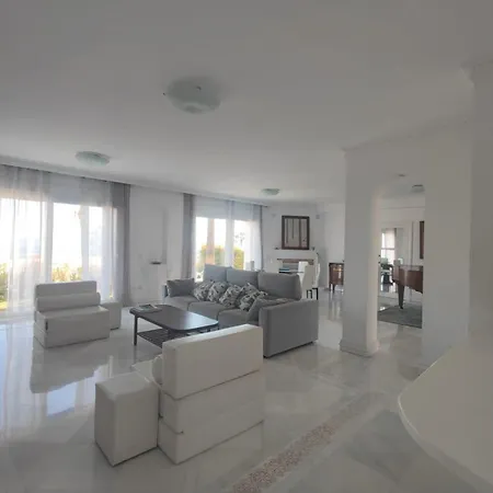 아파트 Puerto Banus 마르베야